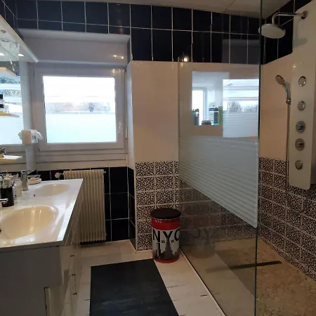 Maison Avec Piscine Privee Et Jardin A 5 Min Du Puy-en-velay, Ideale Pour Decouvrir La Haute-loire - Fr-1-582-320 Espaly-Saint-Marcel